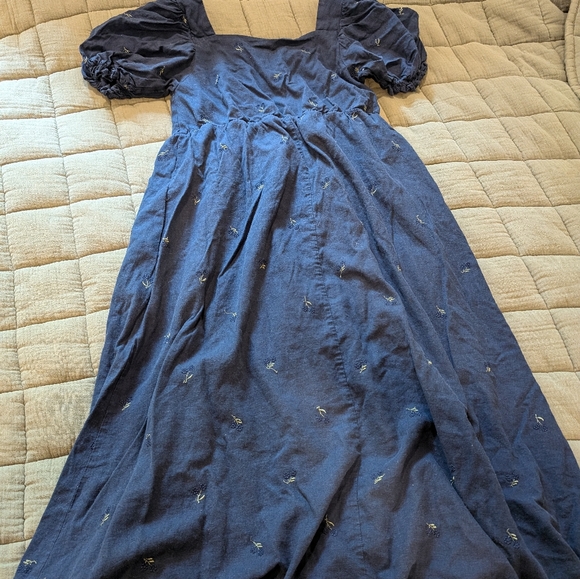 Blue dress - Picture 4 of 9